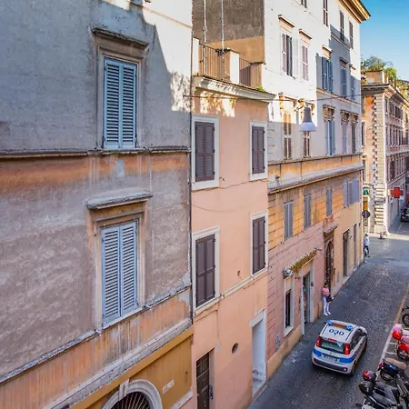 Spacious With Sunny Terrace Near Vatican Lägenhet *